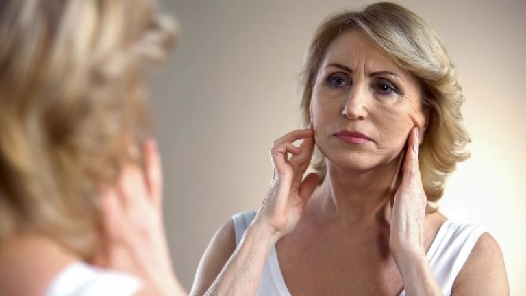 Pressão estética feminina e envelhecimento: por que o debate ganhou força entre as mulheres